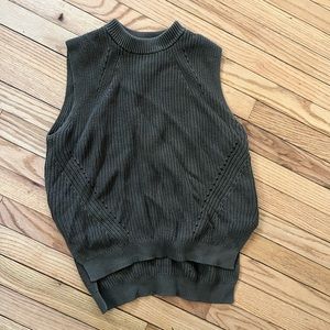 Uniqlo dark green mock neck sweater vest
